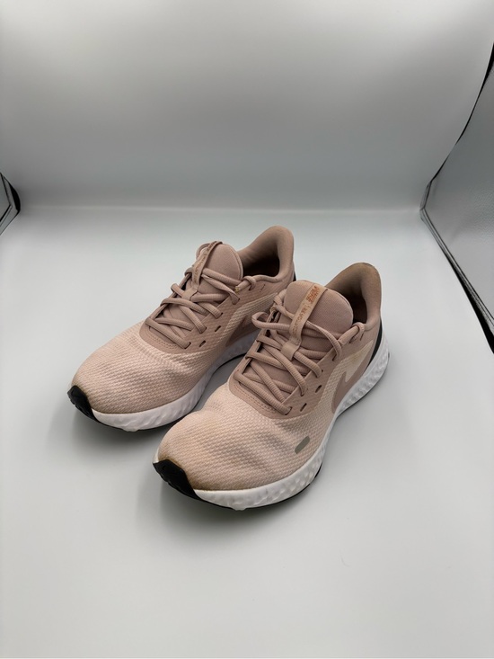 Nike Shoes - Women’s Nike Revolution Rose Gold SZ 9